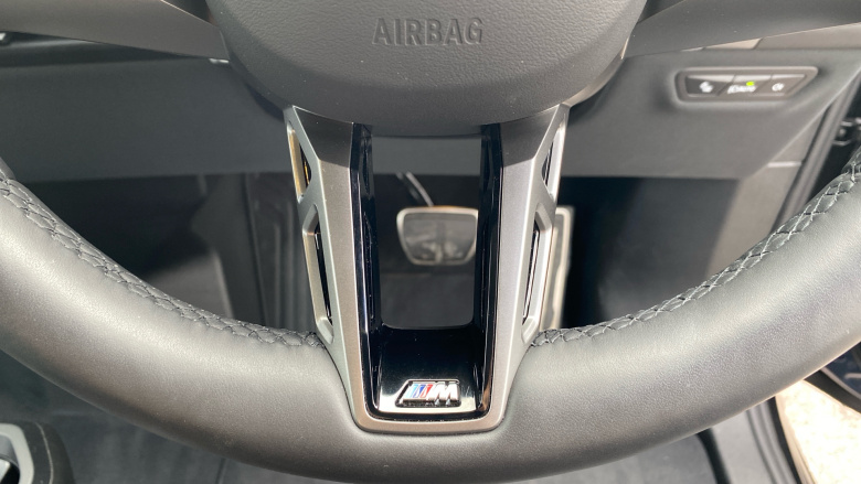 BMW iX 400kW xDrive60 M Sport 112kWh 5dr Auto [Skylounge] Electric Estate